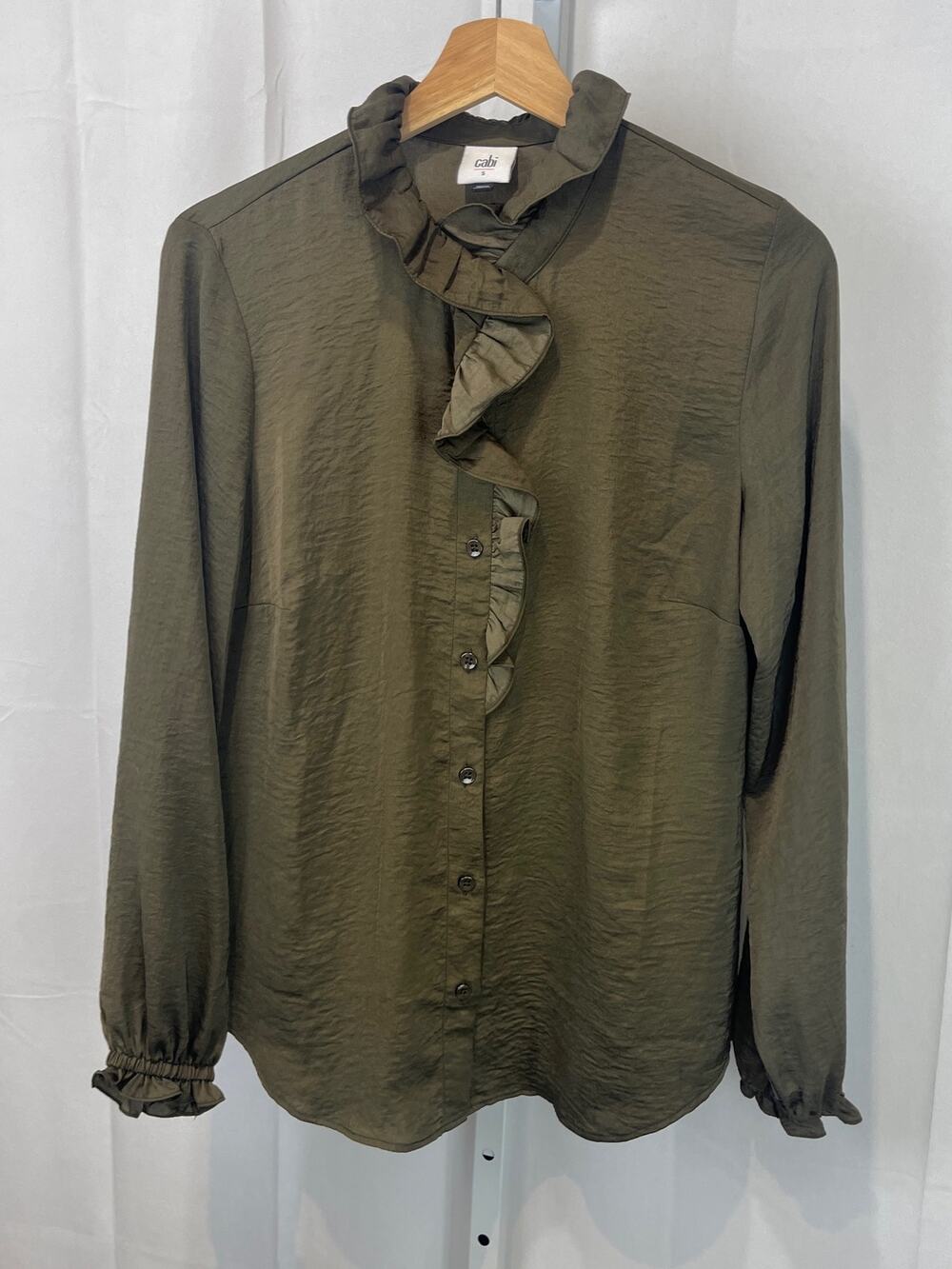 CABI Icon Blouse 4167 Ruffle Long Sleeve Button Up Top Green Size S